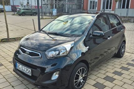 Kia Picanto 78.000 km 5.500 &euro; Würselen 52146