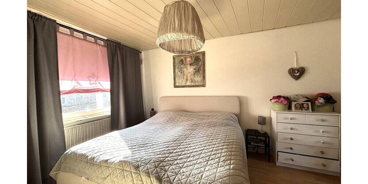 Mehrfamilienhaus, Wohnhaus Würselen Broichweiden - 6 Zimmer, 122 m&sup2;, 289.000&euro; | Angebot:26192205