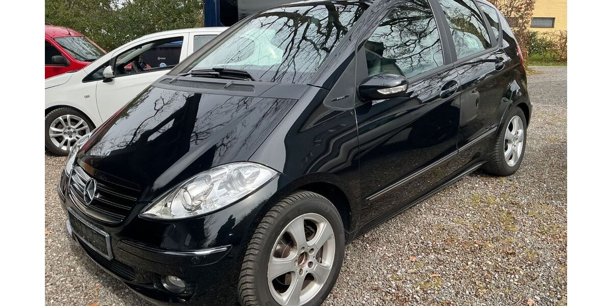 Mercedes-Benz A 200 110.000 km 3.590 &euro; Roetgen 52159