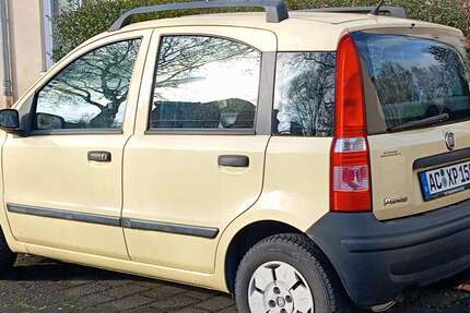 Fiat Panda 77.689 km 2.700 &euro; Aachen 52078