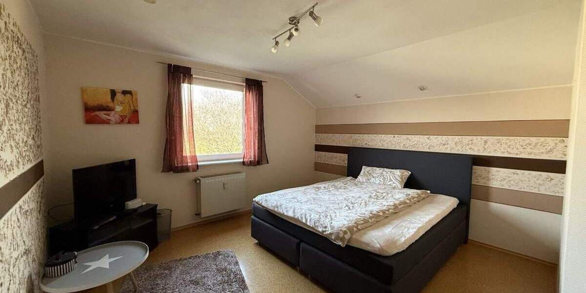 Mehrfamilienhaus, Wohnhaus Simmerath / Kesternich Kesternich - 8 Zimmer, 220 m&sup2;, 399.000&euro; | Angebot:25837229