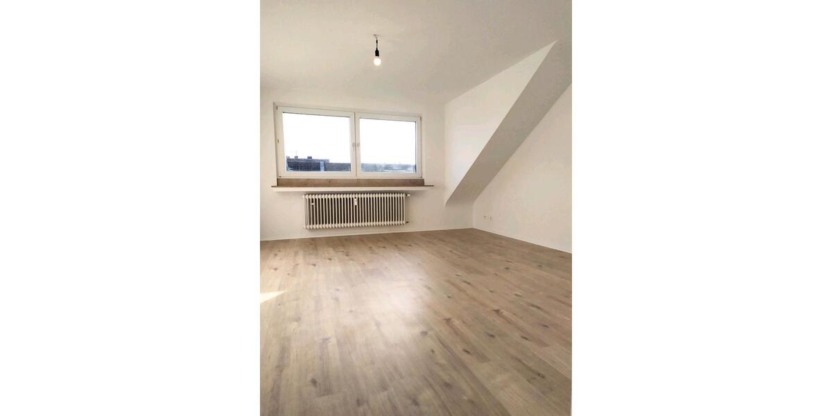Dachgeschoßwohnung Stolberg (Rhld.) Büsbach - 3 Zimmer, 66 m&sup2;, 159.000&euro; | Angebot:27022666