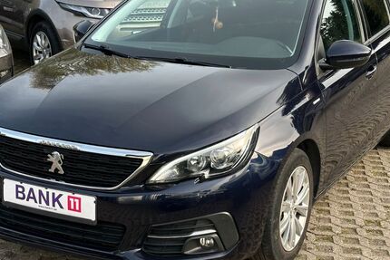 Peugeot 308 93.699 km 6.900 &euro; Würselen 52146