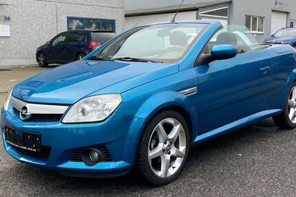 Opel Tigra 96.000 km 3.450 &euro; Stolberg bei Aachen 52222
