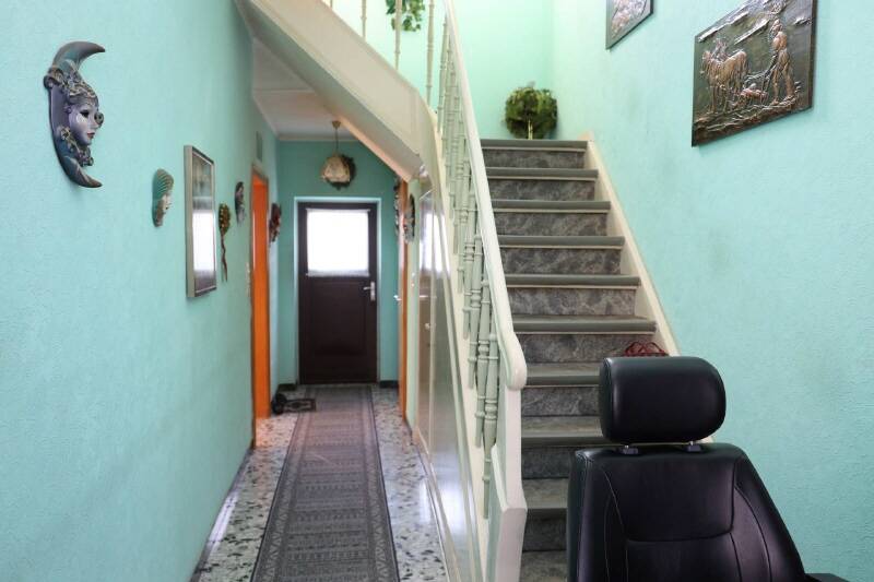 Mehrfamilienhaus, Wohnhaus Gangelt Birgden - 4 Zimmer, 91 m&sup2;, 127.000&euro; | Angebot:25661019