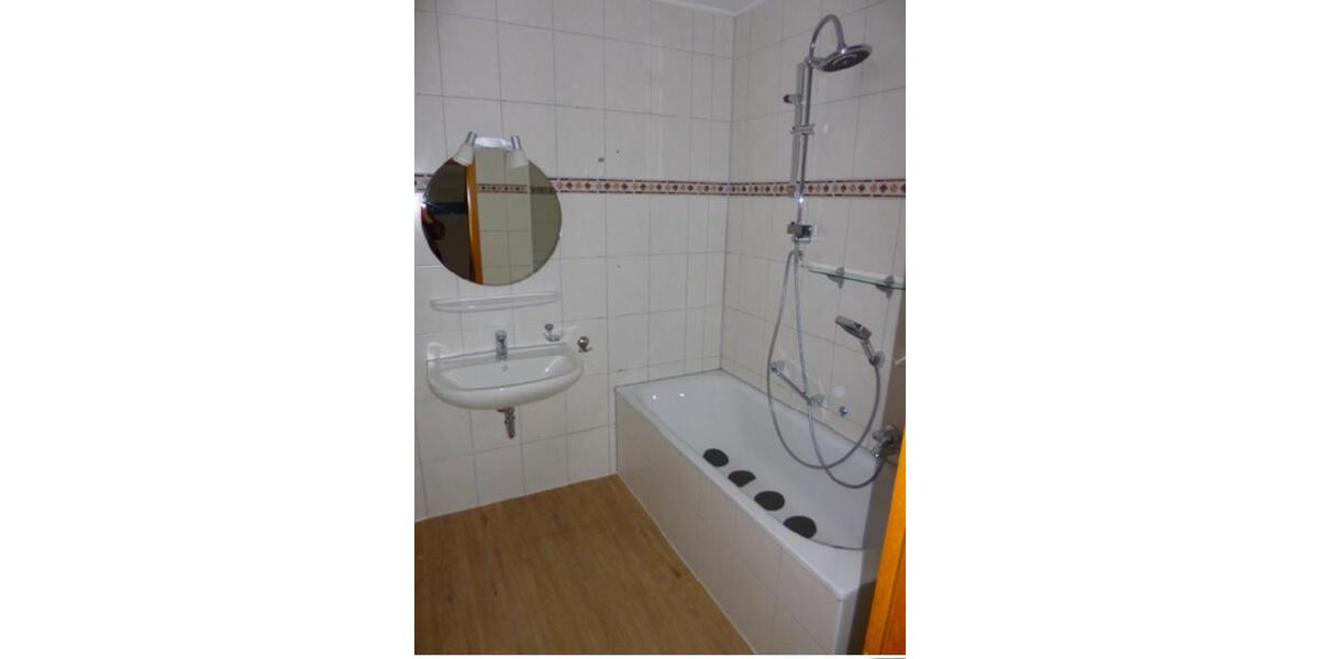Reihenhaus Jülich - 4 Zimmer, 82 m&sup2;, 300.000&euro; | Angebot:27033721