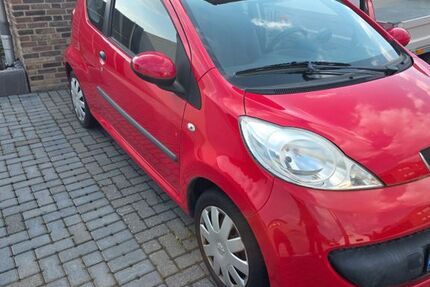 Peugeot 107 105.000 km 2.700 &euro; Alsdorf 52477