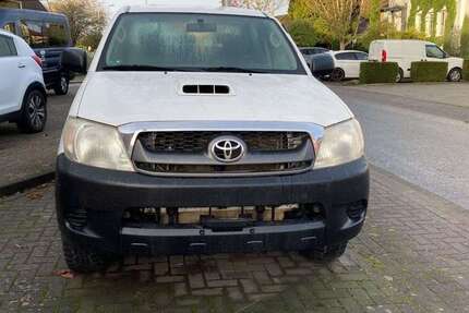 Toyota Hilux 118.000 km 12.495 &euro; Heinsberg 52525