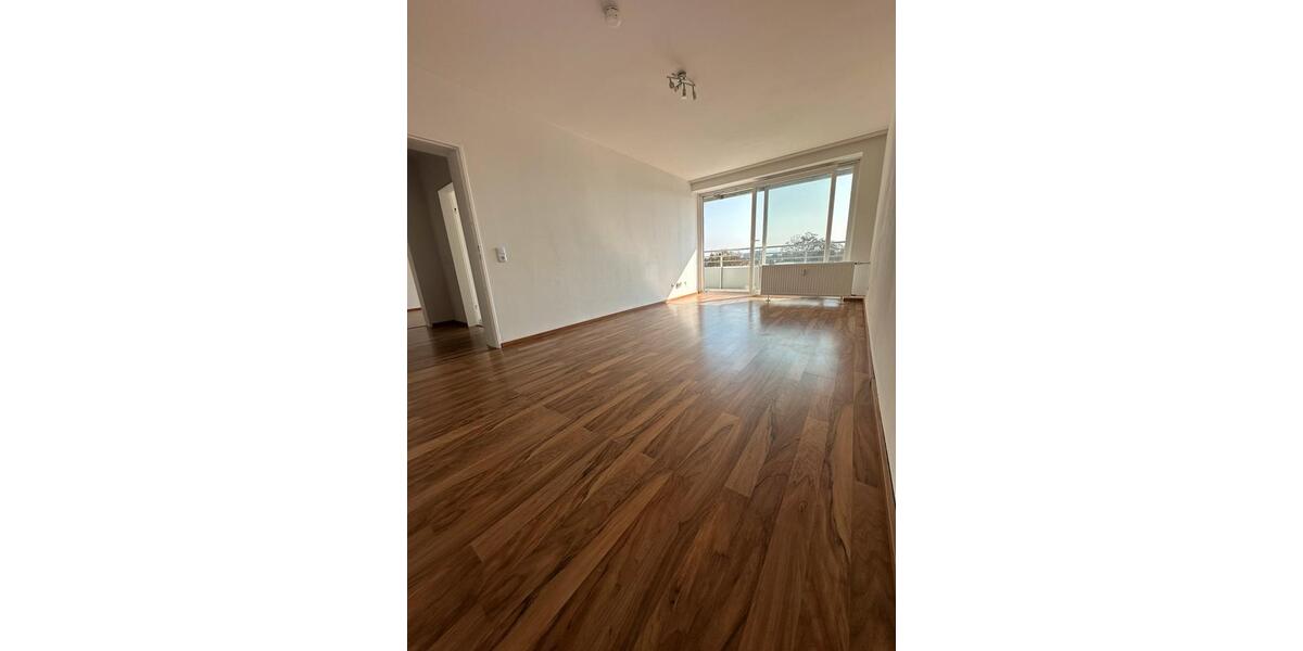 Etagenwohnung Eschweiler - 2 Zimmer, 65 m&sup2;, 650&euro; | Angebot:25939532