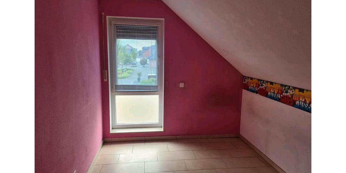 Etagenwohnung Erkelenz - 3 Zimmer, 108 m&sup2;, 1.050&euro; | Angebot:26613559