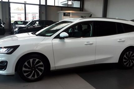 Ford Focus 18.700 km 19.490 &euro; Monschau (bei Aachen) 52156