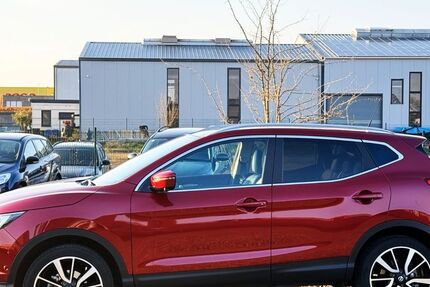 Nissan Qashqai 68.800 km 16.750 &euro; Düren 52351