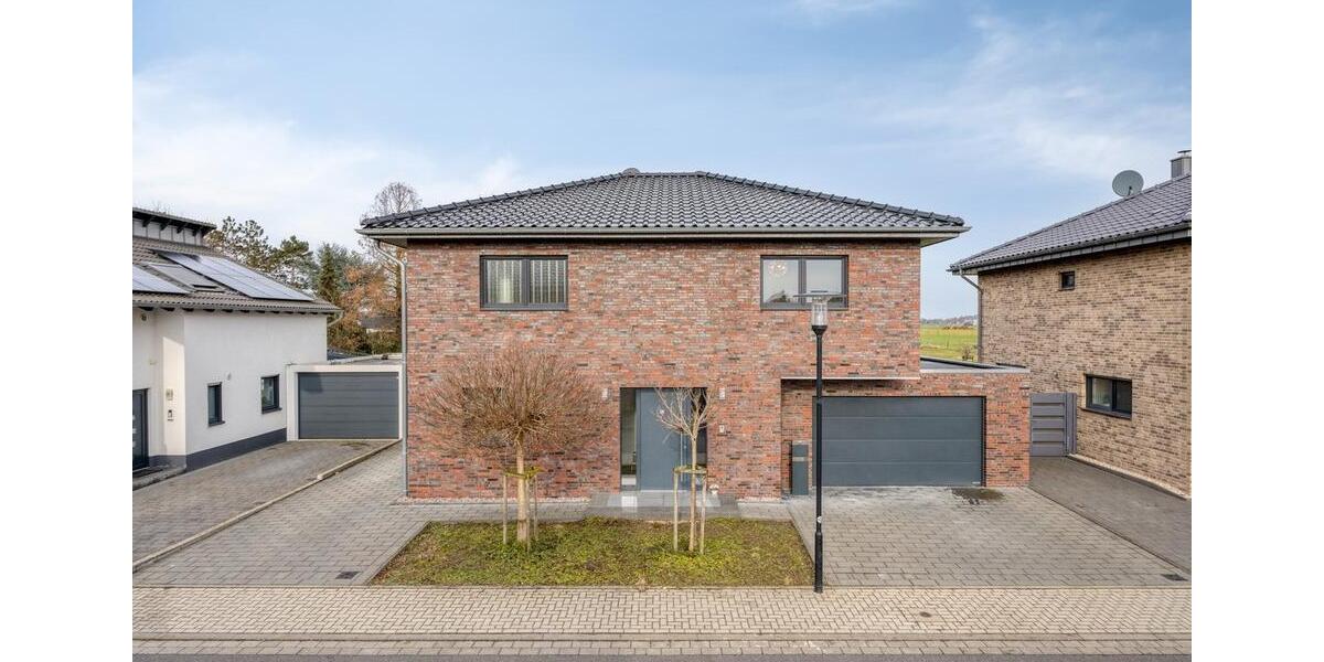 Einfamilienhaus Hückelhoven - 5 Zimmer, 169 m&sup2;, 679.000&euro; | Angebot:26153510