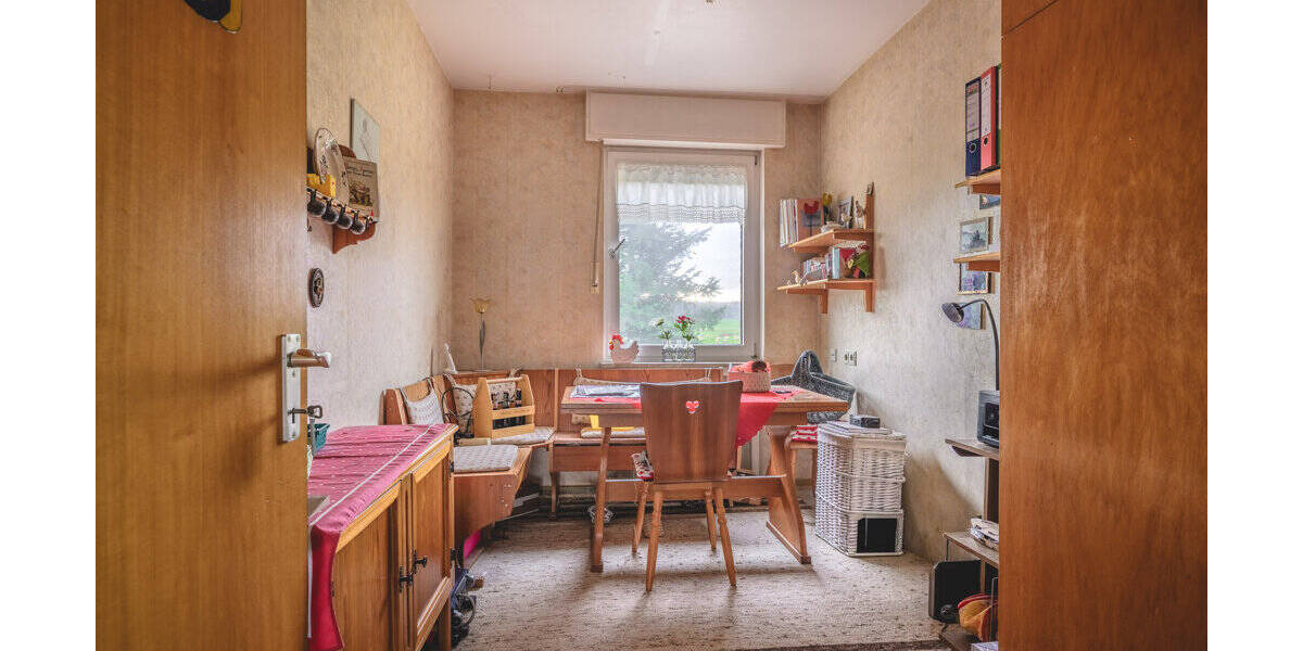 Einfamilienhaus Stolberg Breinig - 6 Zimmer, 140 m&sup2;, 375.000&euro; | Angebot:26192235