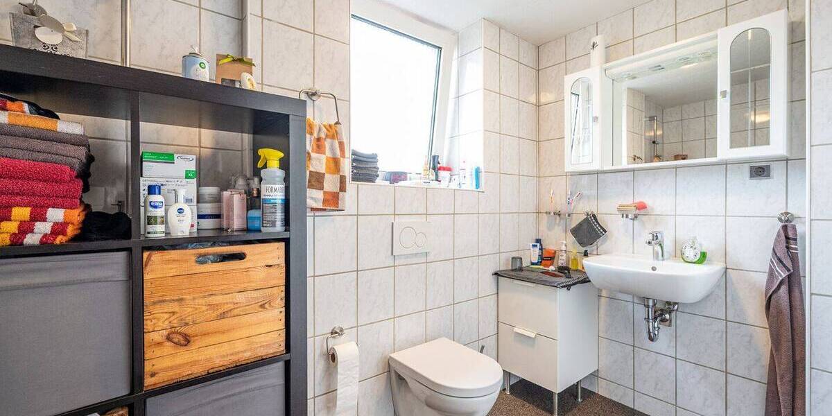 Bauernhaus, Landhaus Heinsberg / Unterbruch Unterbruch - 6 Zimmer, 196 m&sup2;, 368.000&euro; | Angebot:25707144