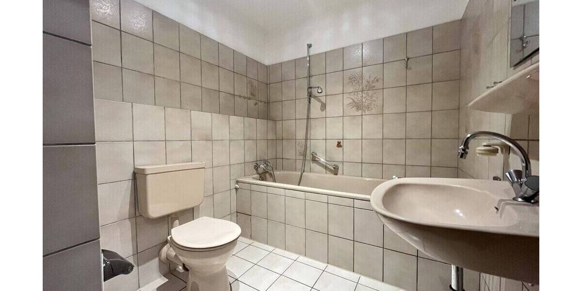 Etagenwohnung Aachen Aachen-Mitte - 2 Zimmer, 70 m&sup2;, 249.000&euro; | Angebot:26176686