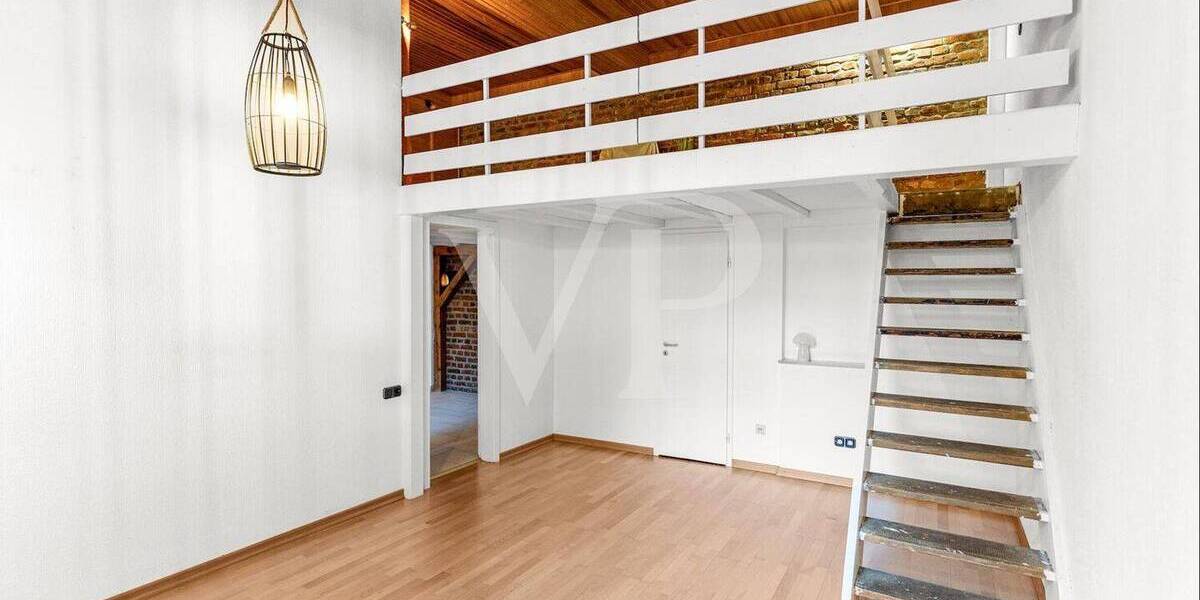 Etagenwohnung Aachen Aachen-Mitte - 4 Zimmer, 146 m&sup2;, 385.000&euro; | Angebot:26473156