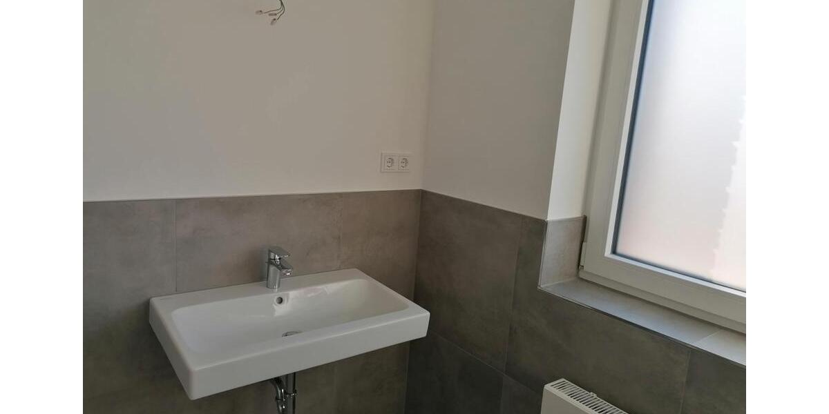 Etagenwohnung Bedburg - 4 Zimmer, 106 m&sup2;, 900&euro; | Angebot:26042229