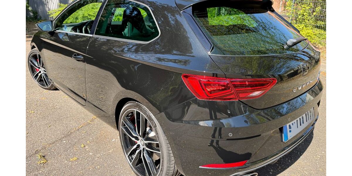 Seat Leon 56.260 km 23.750 &euro; Nörvenich 52388