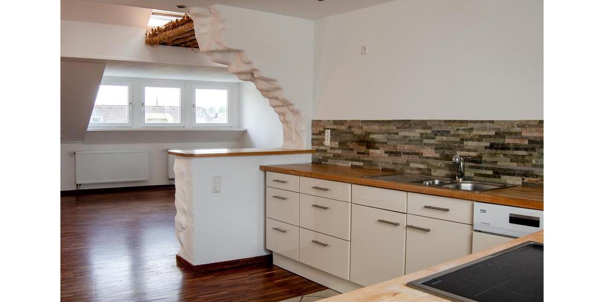 Dachgeschoßwohnung Aachen Aachen-Mitte - 2 Zimmer, 80 m&sup2;, 330.000&euro; | Angebot:26901784