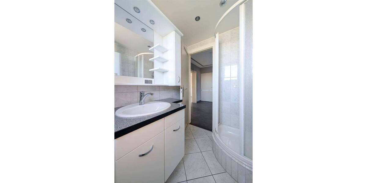 Etagenwohnung Aachen Brand - 4 Zimmer, 84 m&sup2;, 269.000&euro; | Angebot:26107245