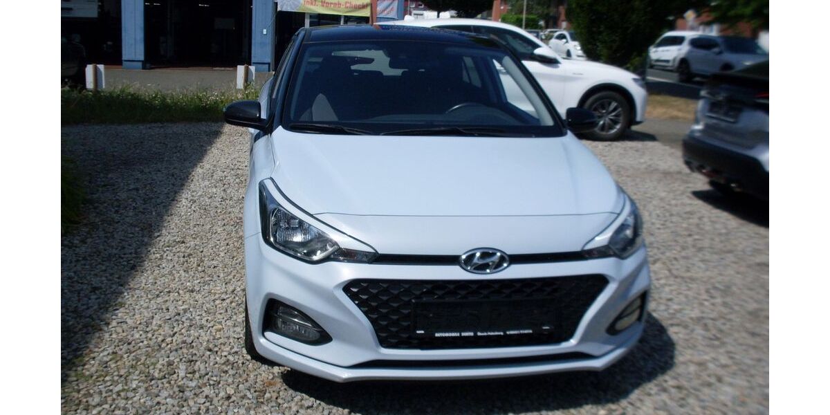 Hyundai i20 120.000 km 9.950 &euro; Übach-Palenberg 52531