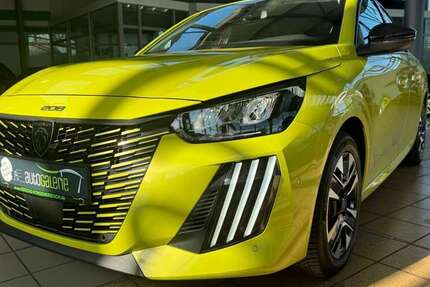 Peugeot 208 17.200 km 17.495 &euro; Geilenkirchen 52511