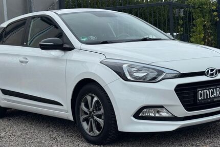Hyundai i20 39.000 km 9.699 &euro; Düren-Merken 52353