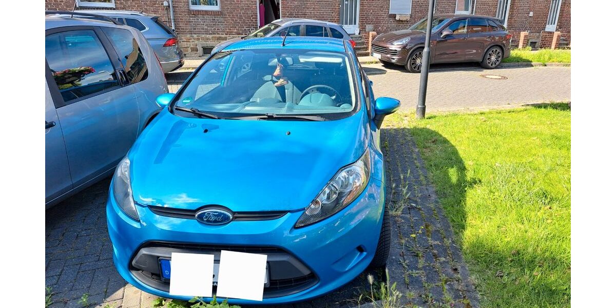 Ford Fiesta 149.730 km 3.800 &euro; Hückelhoven 41836