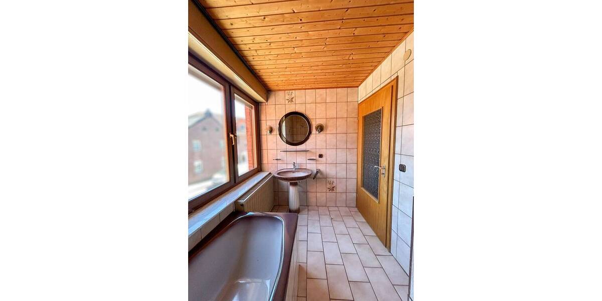 Einfamilienhaus Geilenkirchen Tripsrath - 5 Zimmer, 114 m&sup2;, 235.000&euro; | Angebot:26501716