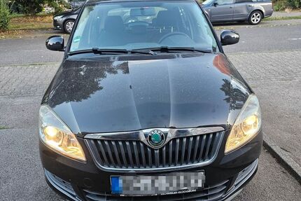 Skoda Fabia 54.000 km 3.700 &euro; Übach-Palenberg 52531