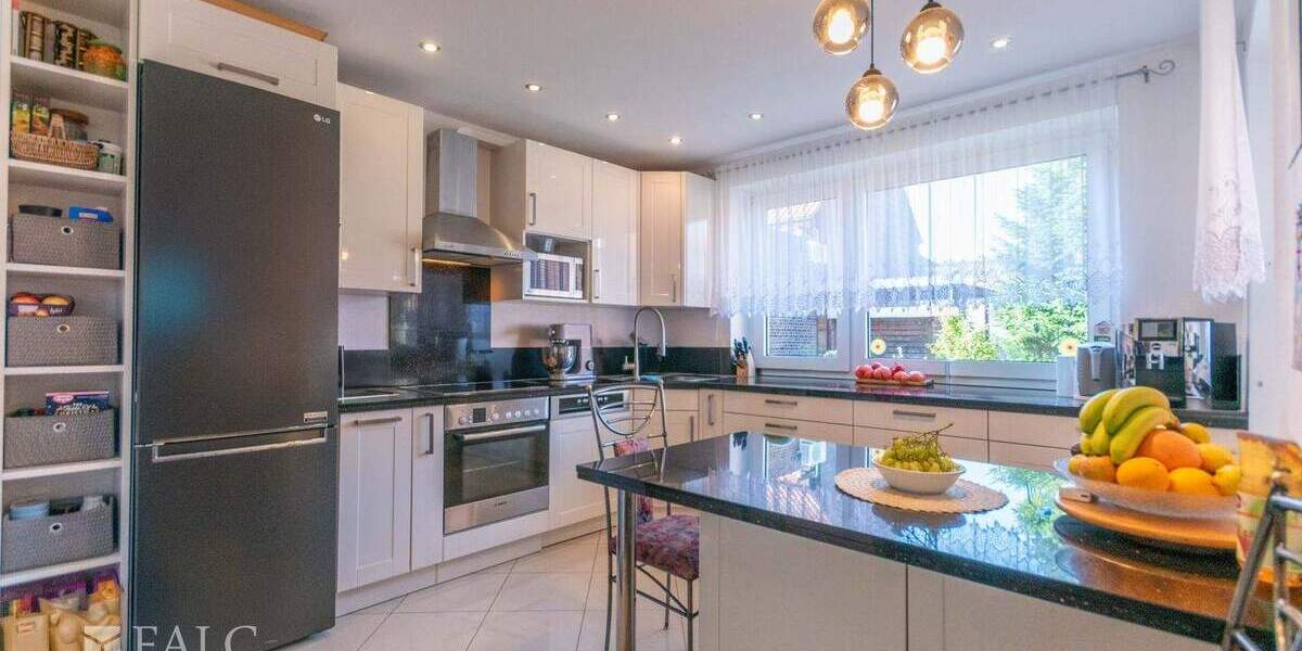 Einfamilienhaus Erkelenz Venrath - 7 Zimmer, 182 m&sup2;, 649.000&euro; | Angebot:25698264