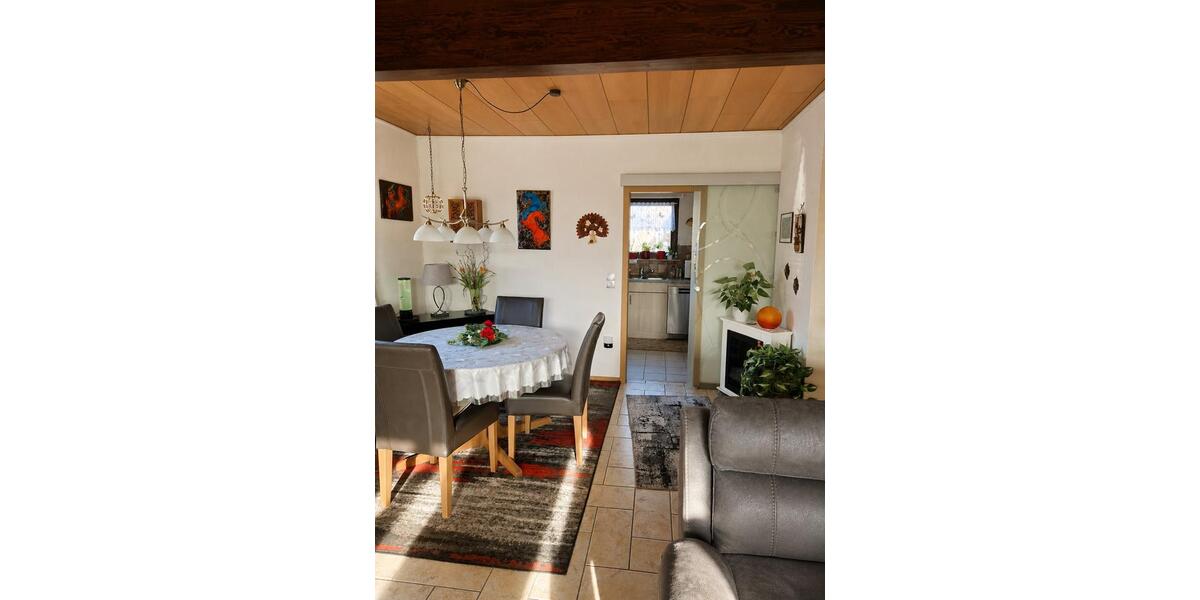 Doppelhaushälfte Nörvenich - 5 Zimmer, 133 m&sup2;, 450.000&euro; | Angebot:26448649