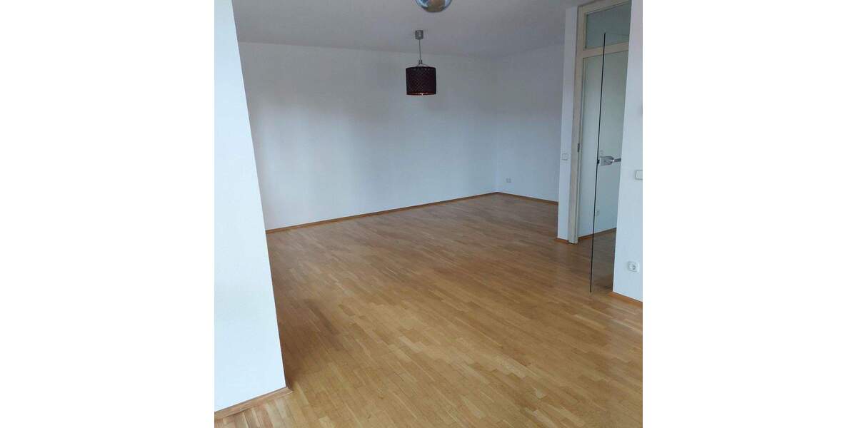 Etagenwohnung Aachen Aachen-Mitte - 3 Zimmer, 90 m&sup2;, 360.000&euro; | Angebot:25657493