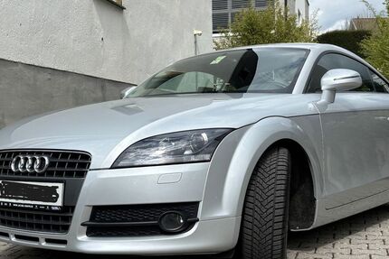 Audi TT 182.000 km 6.000 &euro; Aachen 52066