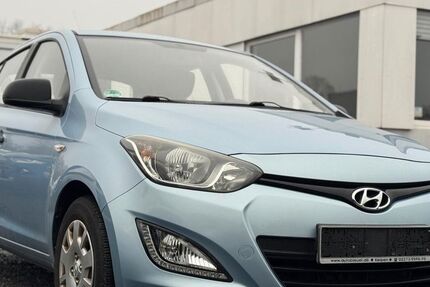 Hyundai i20 104.589 km 1.950 &euro; Düren 52349