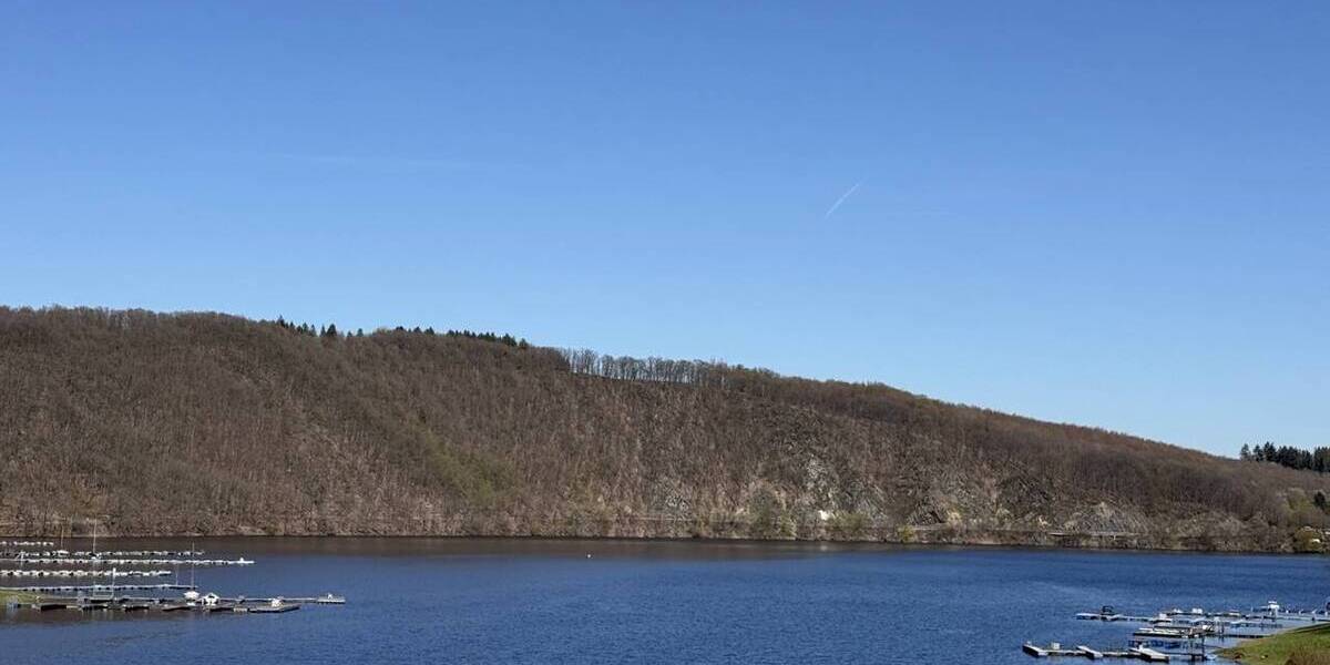 Einfamilienhaus Simmerath / Woffelsbach Woffelsbach - 4 Zimmer, 140 m&sup2;, 440.000&euro; | Angebot:26246214