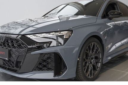 Audi RS3 4.700 km 71.990 &euro; Düren 52351