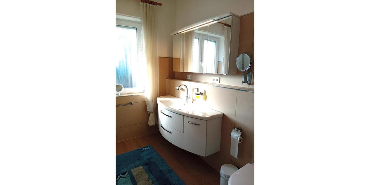 Einfamilienhaus Hückelhoven - 9 Zimmer, 220 m&sup2;, 389.000&euro; | Angebot:26727951
