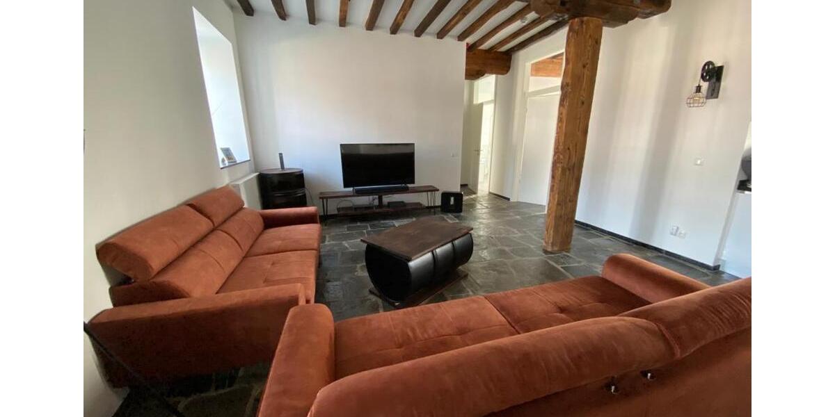 Etagenwohnung Eschweiler - 3 Zimmer, 130 m&sup2;, 2.000&euro; | Angebot:25995504