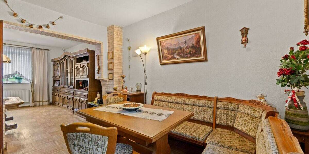 Doppelhaushälfte Bedburg Kirchherten - 3 Zimmer, 93 m&sup2;, 165.000&euro; | Angebot:26229554