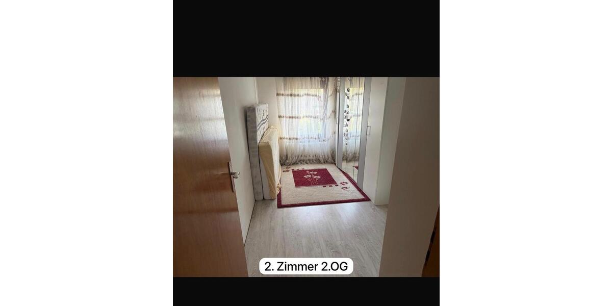Reihenhaus Eschweiler - 8 Zimmer, 170 m&sup2;, 1.950&euro; | Angebot:26051080