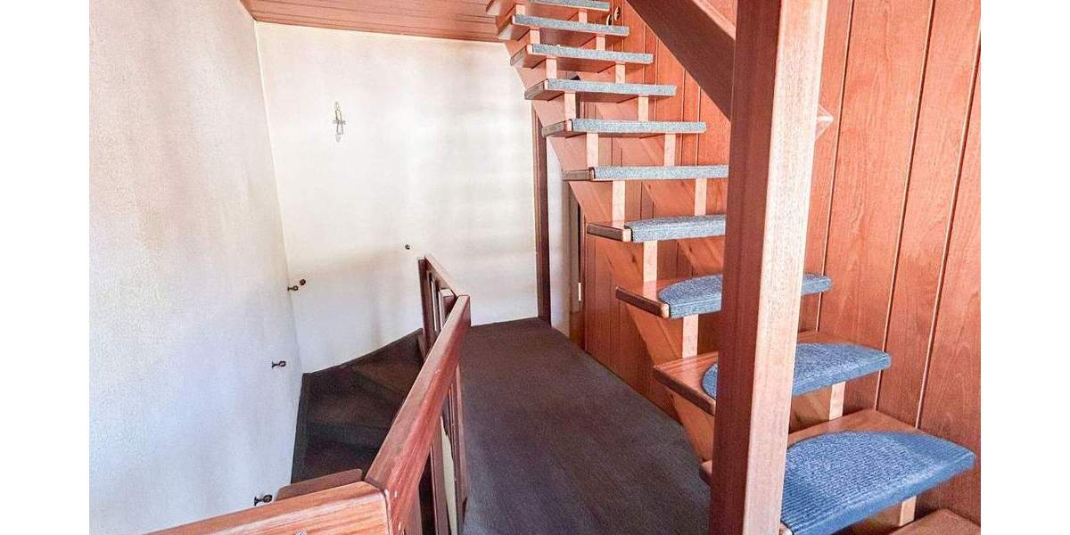 Mehrfamilienhaus, Wohnhaus Übach-Palenberg / Marienberg Marienberg - 4 Zimmer, 103 m&sup2;, 185.000&euro; | Angebot:25776336