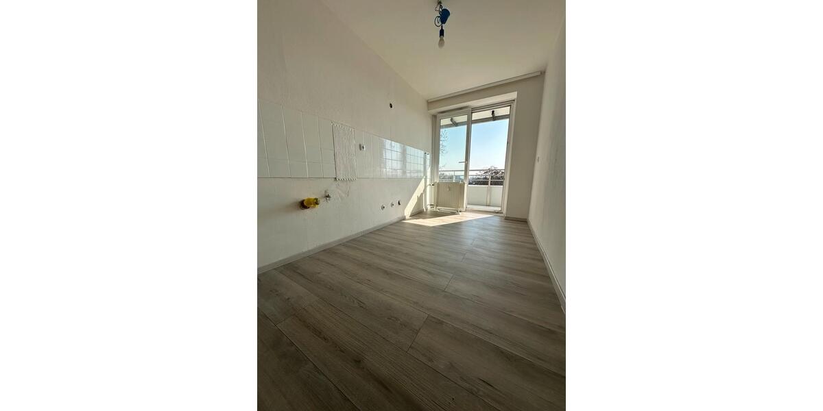 Etagenwohnung Eschweiler - 2 Zimmer, 65 m&sup2;, 650&euro; | Angebot:25939532