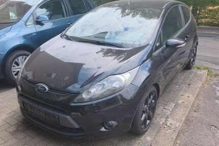 Ford Fiesta 176.000 km 2.750 &euro; Stolberg 52223