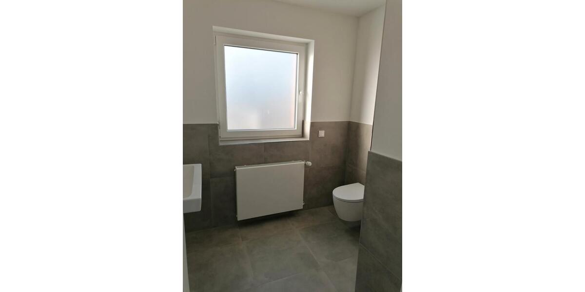 Etagenwohnung Bedburg - 4 Zimmer, 106 m&sup2;, 900&euro; | Angebot:26042229