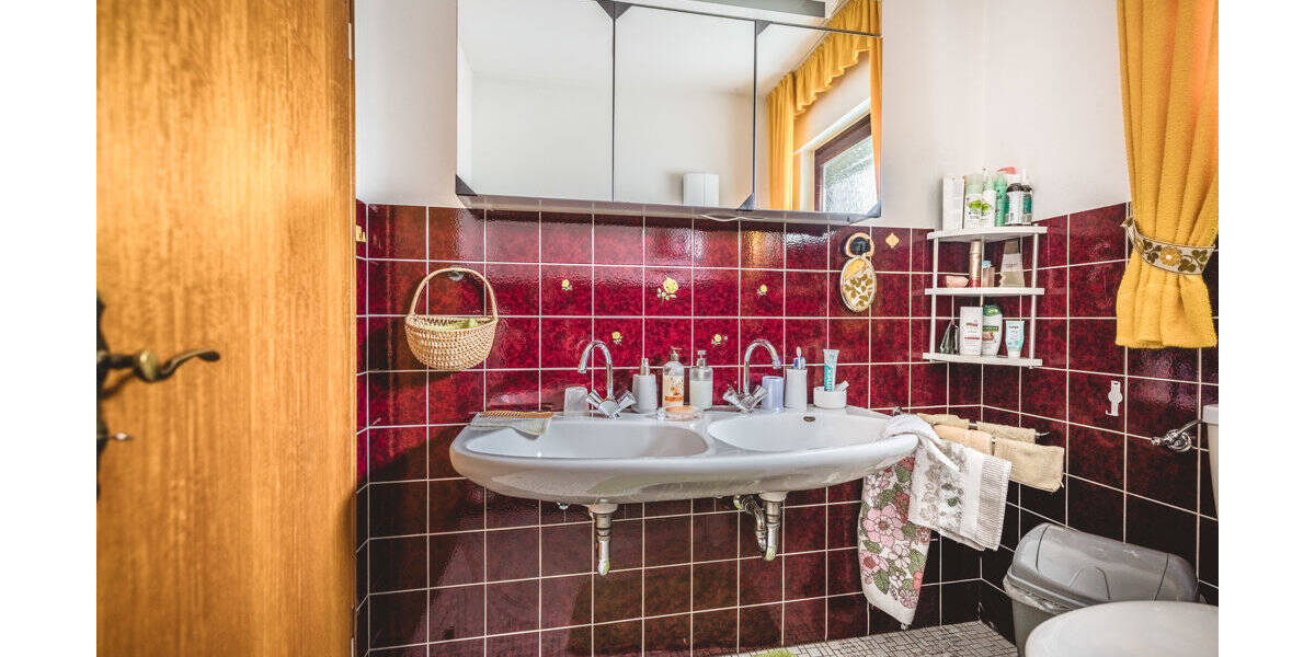 Einfamilienhaus Aachen Walheim - 7 Zimmer, 125 m&sup2;, 375.000&euro; | Angebot:26192135