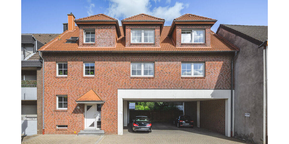 Mehrfamilienhaus, Wohnhaus Alsdorf Hoengen - 6 Zimmer, 219 m&sup2;, 599.000&euro; | Angebot:26192167