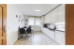 3D: Familienglück in ruhiger Lage - Sehr gepflegtes Einfamilienhaus mit Kamin, Balkon und viel Platz - Reihenendhaus Gangelt | Angebot:26748668