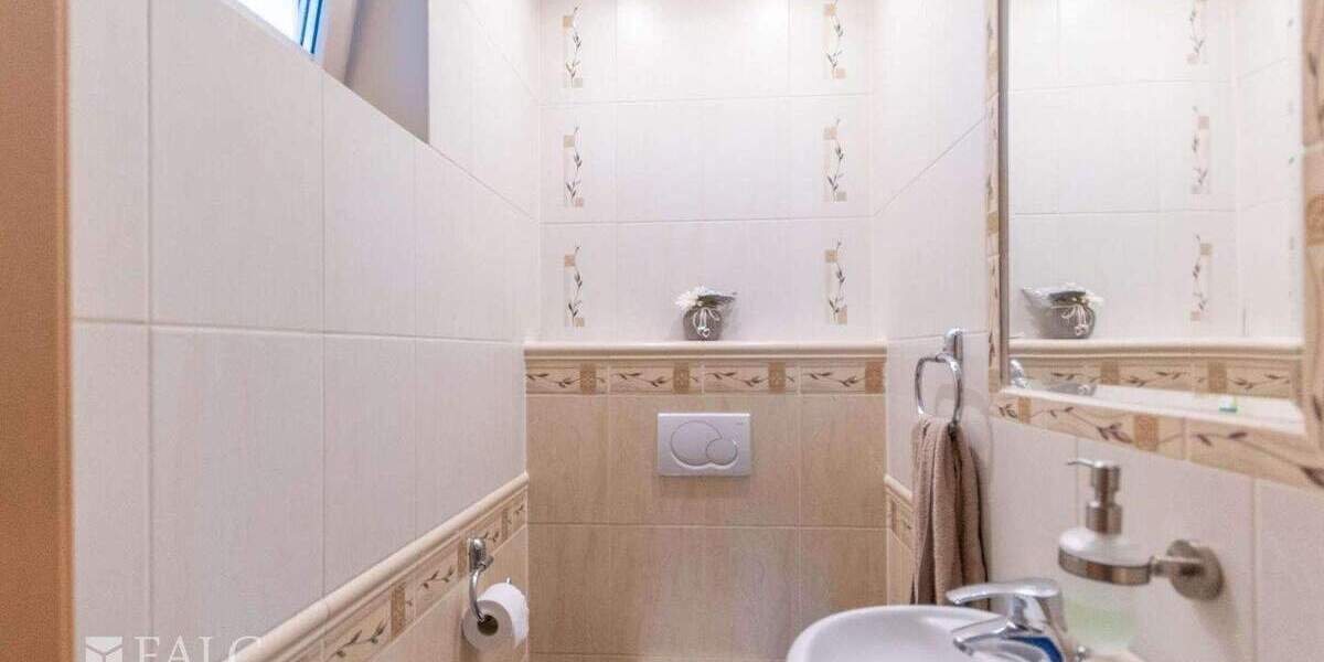 Einfamilienhaus Erkelenz Venrath - 7 Zimmer, 182 m&sup2;, 649.000&euro; | Angebot:25698264